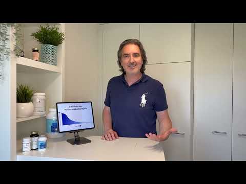 Video su Acido Ialuronico Bi Caps di Joachim Kaeser, che spiega l’importanza dell’idratazione profonda della pelle, la perdita di acido ialuronico con l’età e come integrarlo dall’interno per una pelle più elastica, luminosa e giovane.